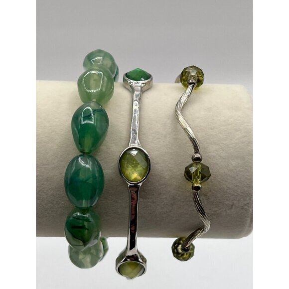 Vintage Multi-Strand Necklace & Bracelets Set - Green & Silver - Picture 6 of 8